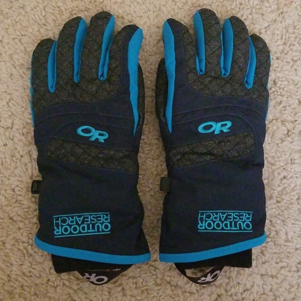Outdoor Research snow gloves